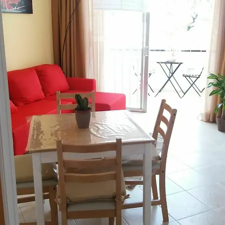 Apartment Con Balcone *